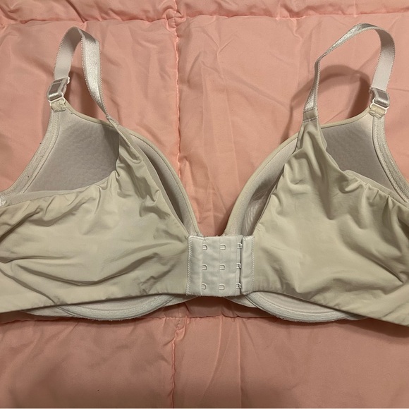 Torrid lightly lined bra - Picture 2 of 4